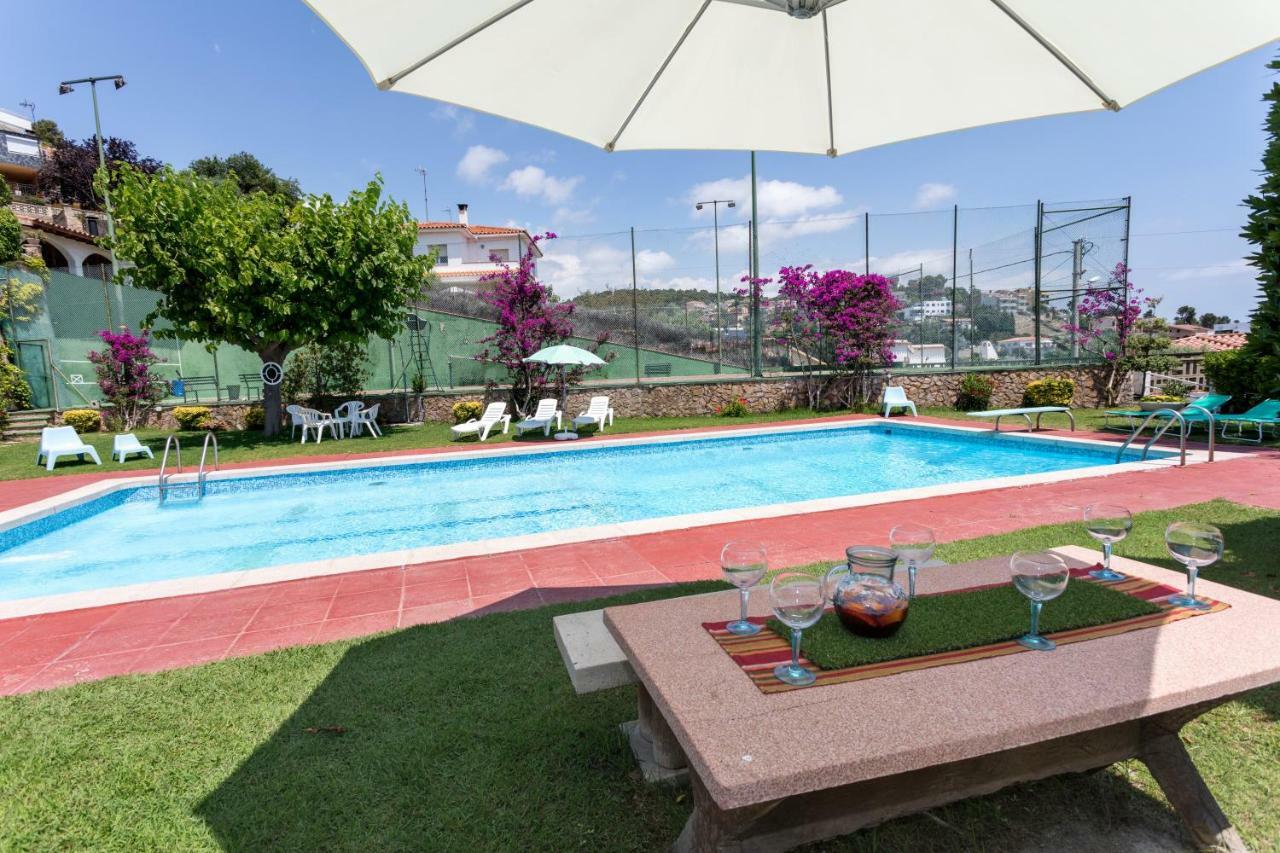 Costa Maresme Apartment ซานตาซูซานนา ภายนอก รูปภาพ